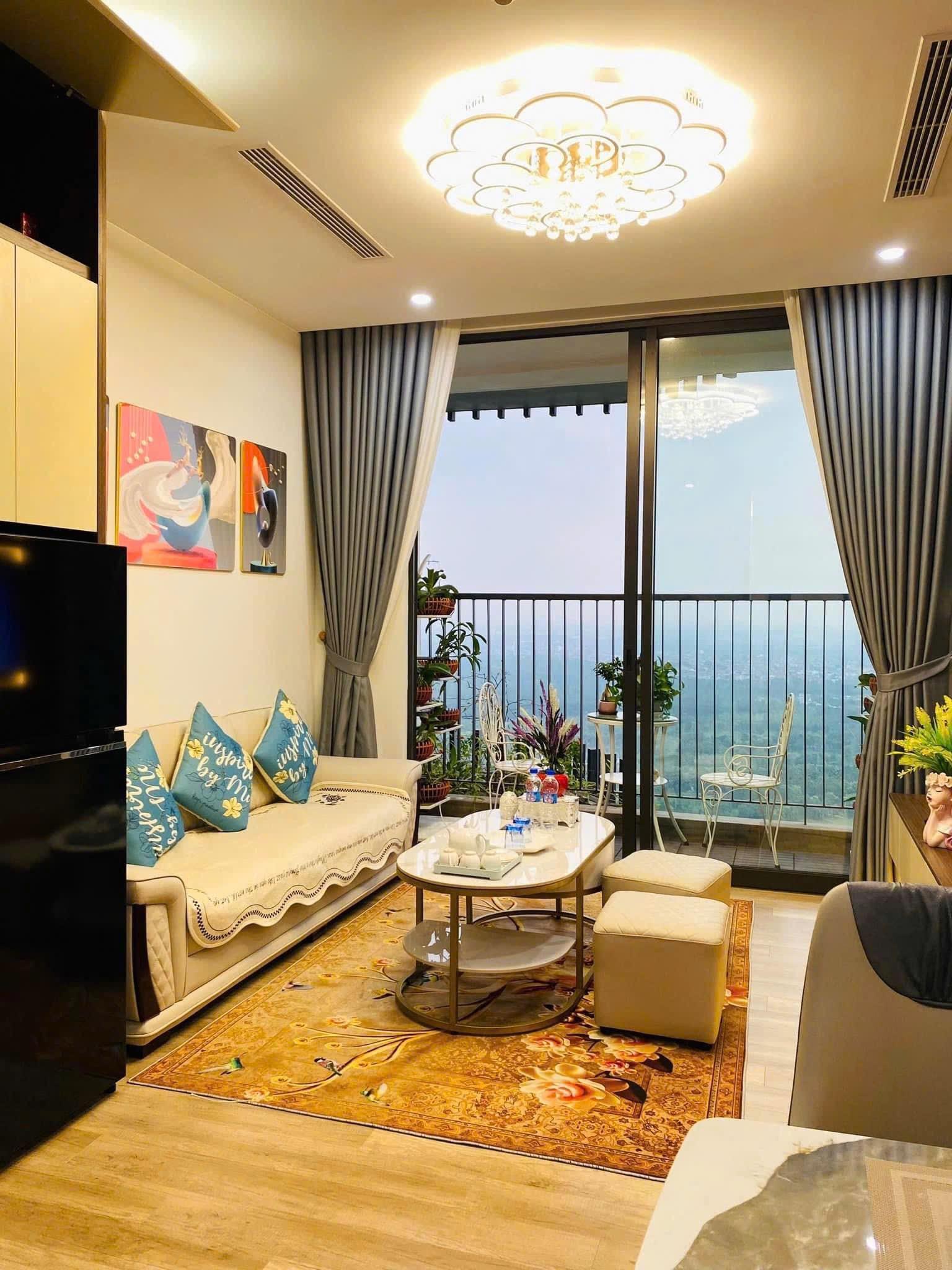 2 bedrooms apartment for lease in Landmark Ecopark Hung Yen