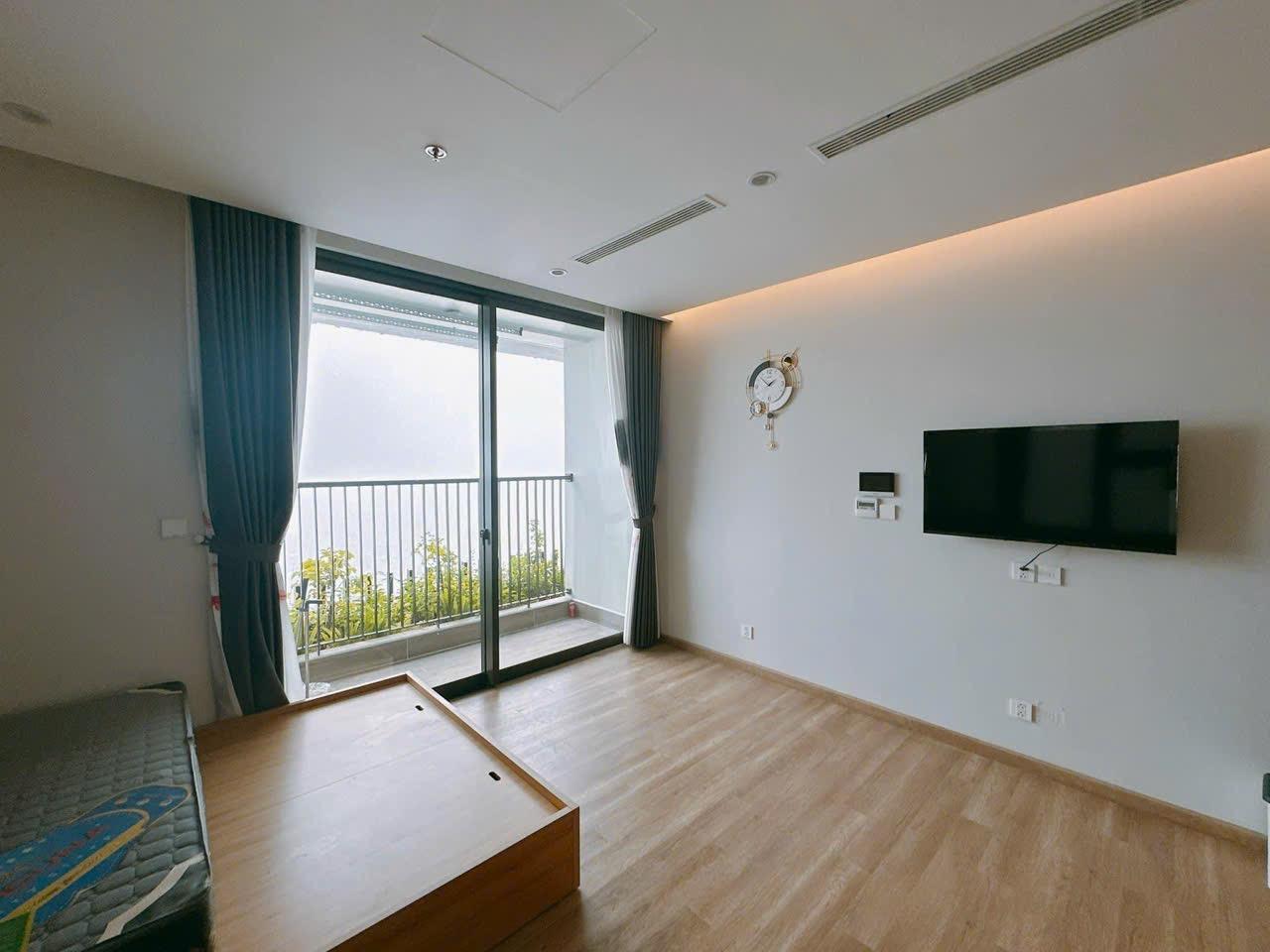 Gallery 1