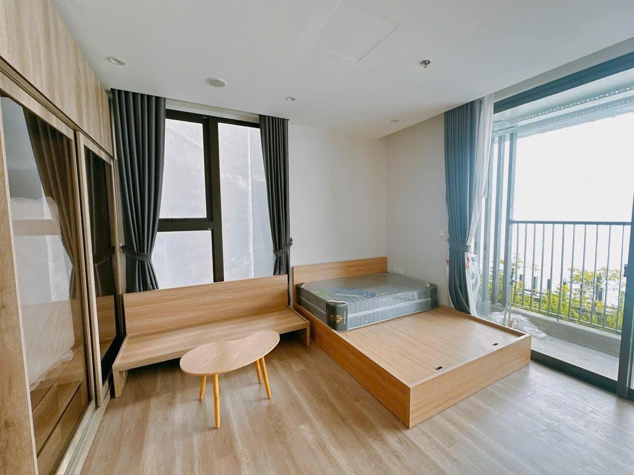 Gallery 2