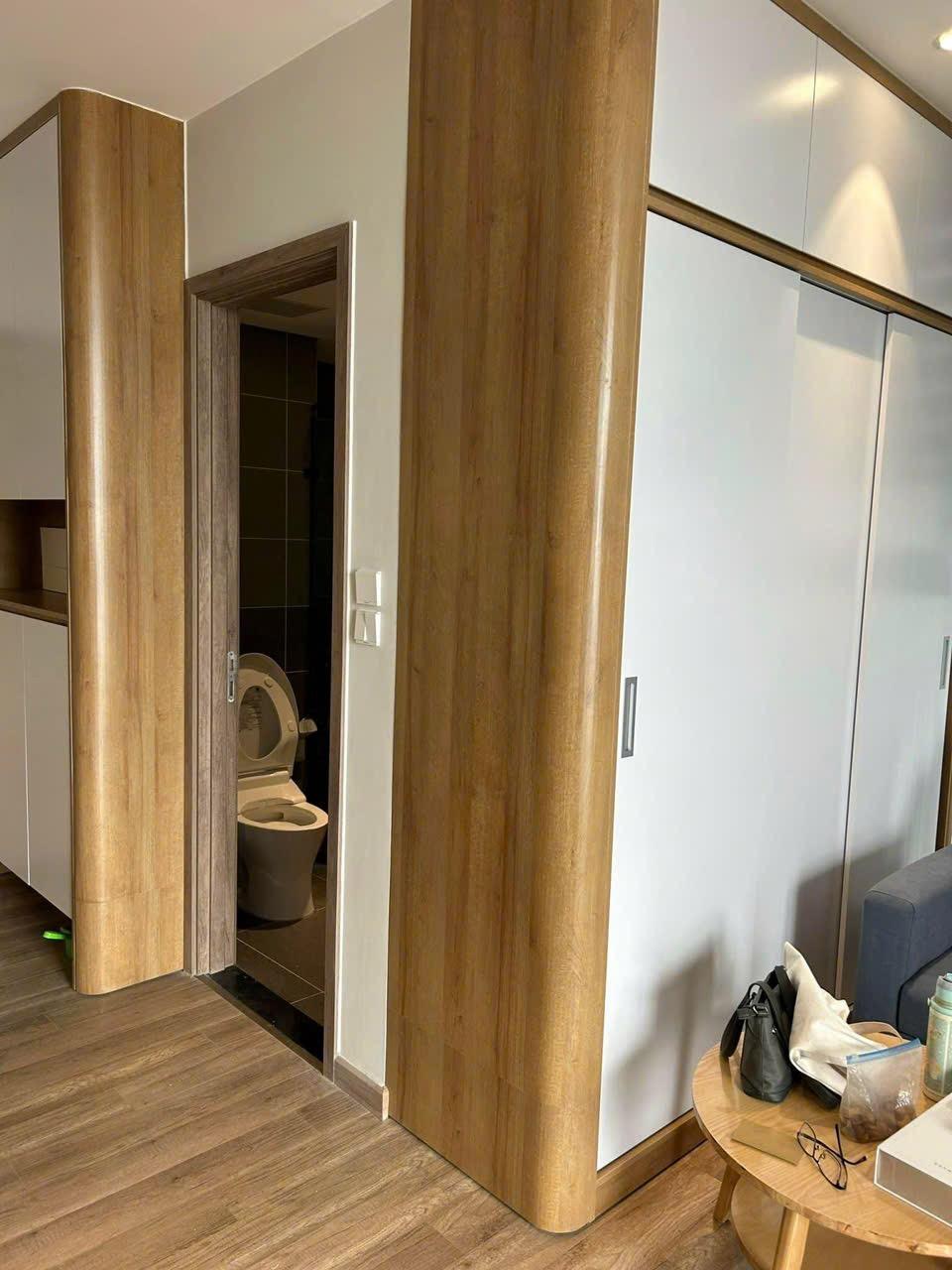 Gallery 2