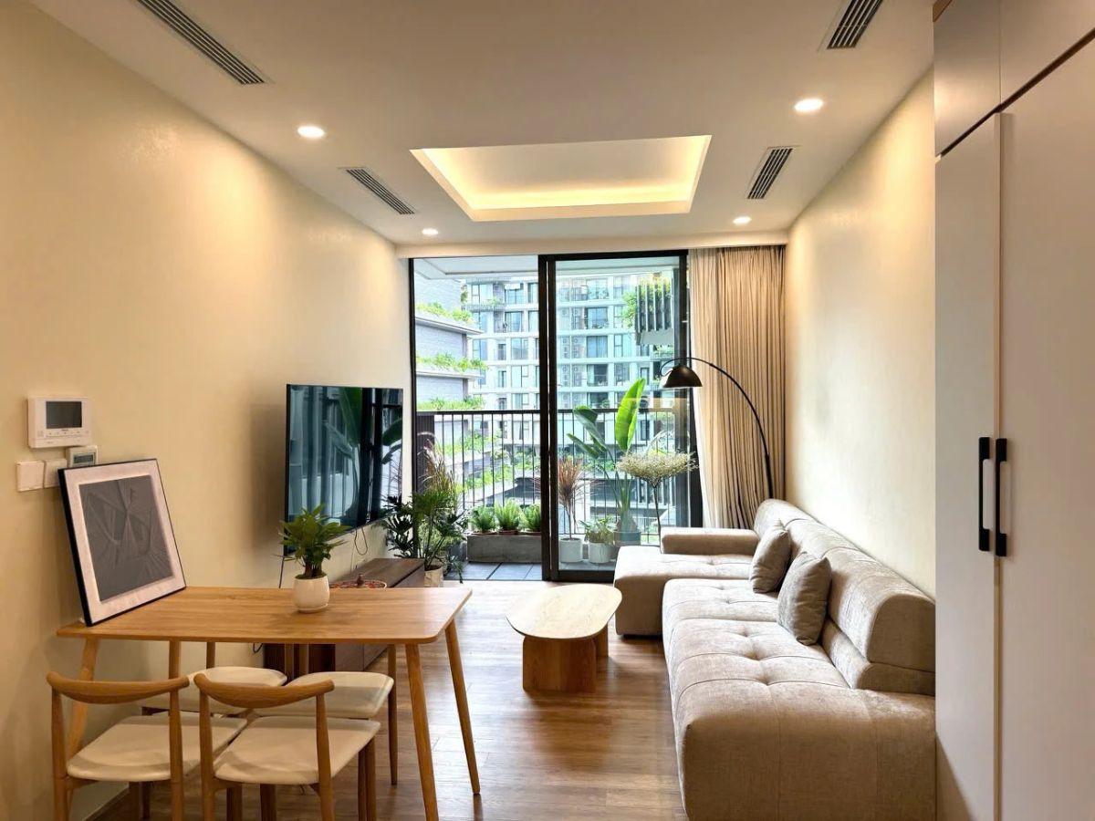 Swanlake Onsen Ecopark 2BR/2WC homestay for rent with Swan Lake view