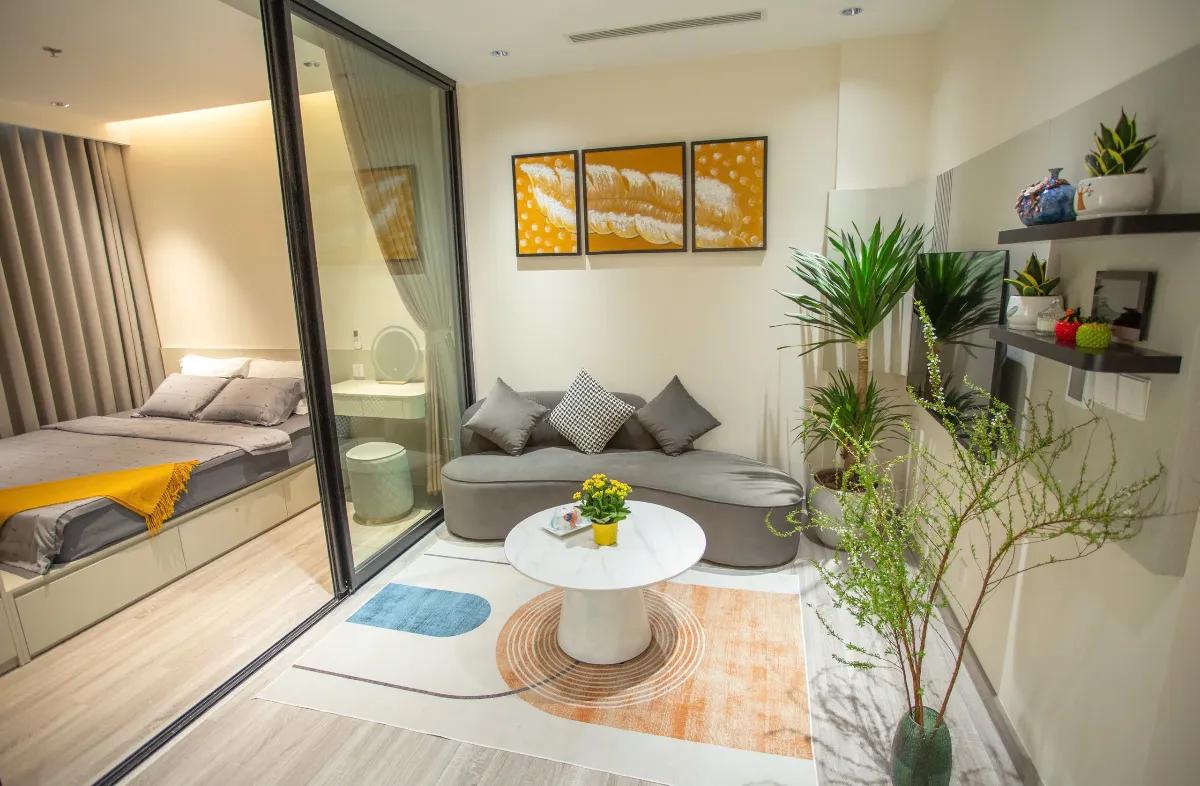 Cozy 1-Bedroom Homestay in Sky Forest Ecopark with High-Floor River View