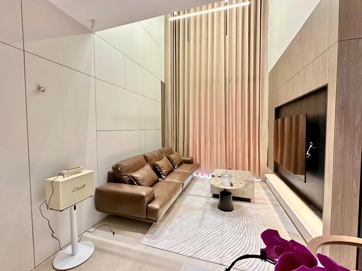 Haven Park Ecopark penthouse 3BR/4WC apartment for rent with Panoramic view